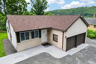 409 Broad St, Honesdale, PA 18431 - Photo 19
