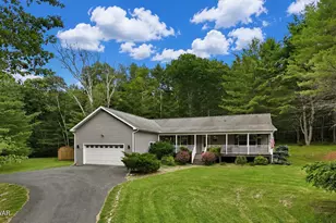 58 Meadows Dr, Hawley, PA 18428 - Photo 1