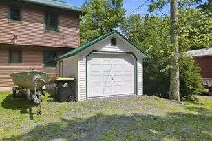 262 Laurel Ln, Greentown, PA 18426 - Photo 47