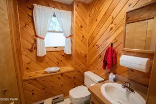 3935 Chip Ct, Lake Ariel, PA 18436 - Photo 43