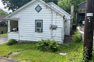 246 Vine St, Honesdale, PA 18431 - Photo 3