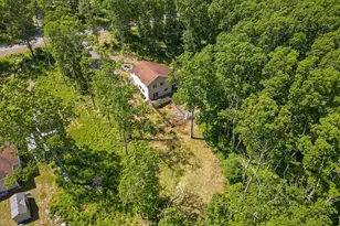 3176 Bluebird Dr, Bushkill, PA 18324 - Photo 35