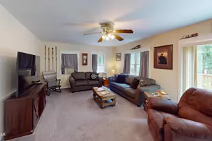 327 Rock Oak Rd, Dingmans Ferry, PA 18328 - Photo 23