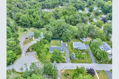 604 Circle Drive, Roaring Brook Township, PA 18444 - Photo 35