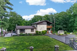 162 Doolan Rd, Dingmans Ferry, PA 18328 - Photo 3