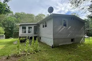 106 Marro Rd, Canadensis, PA 18325 - Photo 3