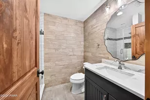 151 N Eastwood Dr, Greentown, PA 18426 - Photo 41