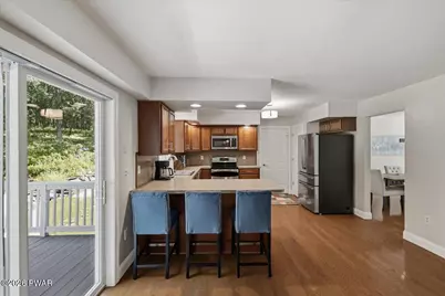 1212 N Whittaker Drive, Bushkill, PA 18324 - Photo 5