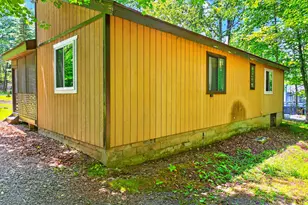 521 Cedarwood Terrace, Lake Ariel, PA 18427 - Photo 3