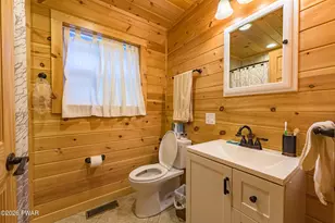 144 Waterfront, Greentown, PA 18426 - Photo 23
