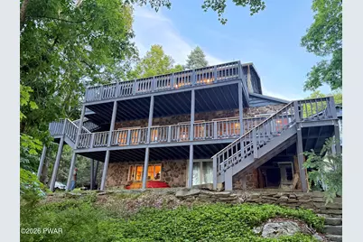 144 Waterfront, Greentown, PA 18426 - Photo 3