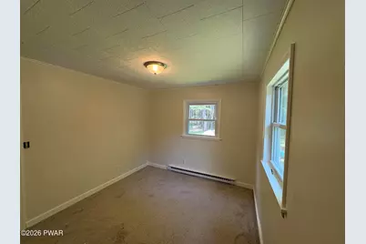 198 Shiny Mountain Road, Greentown, PA 18426 - Photo 9