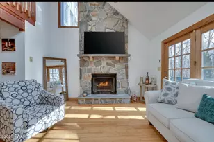 123 Banbury Dr, Bushkill, PA 18324 - Photo 15