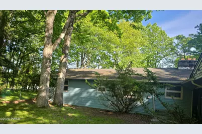 405 Park Avenue, Mount Pocono, PA 18344 - Photo 5