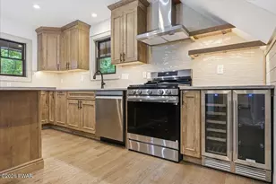 159 Lennon Rd, Greentown, PA 18426 - Photo 17