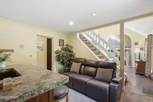 112 Rainbow Dr, Lackawaxen, PA 18435 - Photo 9