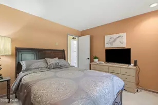 112 Rainbow Dr, Lackawaxen, PA 18435 - Photo 19