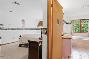 111 Mill Ridge, Milford, PA 18337 - Photo 23