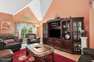111 Mill Ridge, Milford, PA 18337 - Photo 7