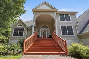 111 Mill Ridge, Milford, PA 18337 - Photo 1