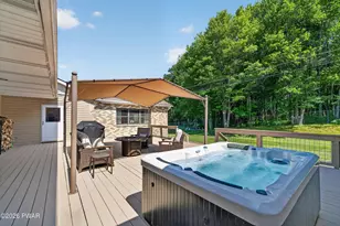 196 Lake Paupack Rd, Greentown, PA 18426 - Photo 55