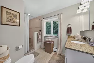 196 Lake Paupack Rd, Greentown, PA 18426 - Photo 21