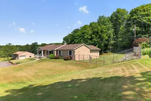 196 Lake Paupack Rd, Greentown, PA 18426 - Photo 63