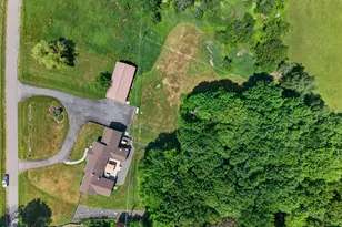 196 Lake Paupack Rd, Greentown, PA 18426 - Photo 73