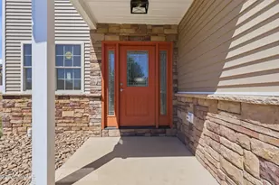 517 Poppy Ln, Moosic, PA 18507 - Photo 3