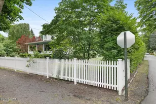 206 W Ann St, Milford, PA 18337 - Photo 79