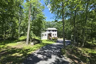 102 Bobwood Ln, Milford, PA 18337 - Photo 5