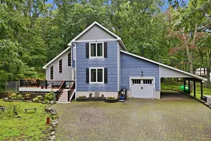 105 Laurel Ct, Milford, PA 18337 - Photo 3