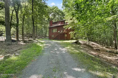 158 Saunders Drive, Bushkill, PA 18324 - Photo 3