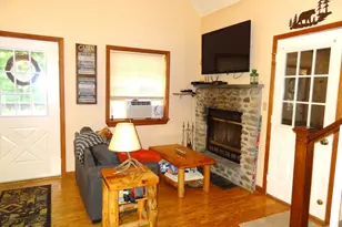 118 Karl Hope Blvd, Lackawaxen, PA 18435 - Photo 9