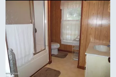 122 Russell Street, Honesdale, PA 18431 - Photo 9