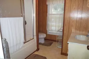 122 Russell St, Honesdale, PA 18431 - Photo 9
