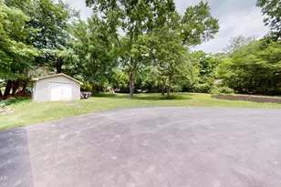 109 Squaw Hollow Trail, Dingmans Ferry, PA 18328 - Photo 37