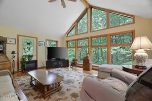 108 Canterbrook Dr, Lords Valley, PA 18428 - Photo 21