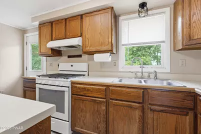 202 Bowman Street, Wilkes-Barre, PA 18702 - Photo 23