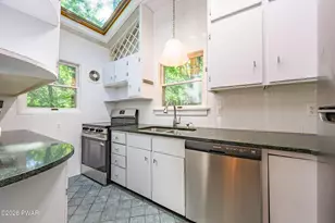 112 Heavenly Valley Dr, Tafton, PA 18464 - Photo 19
