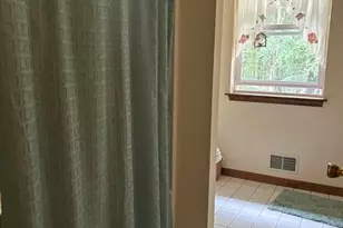 146 Bernadette Dr, Dingmans Ferry, PA 18328 - Photo 27