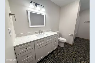 307 Main Avenue #2nd Floor, Hawley, PA 18428 - Photo 17
