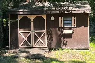 126 Hemlock Dr, Lakeville, PA 18438 - Photo 15