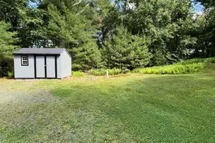 141 Piute Rd, Shohola, PA 18458 - Photo 5