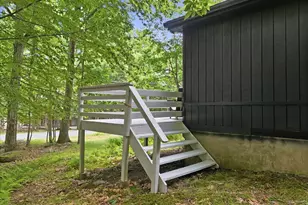 182 Robin Way, Lackawaxen, PA 18435 - Photo 39