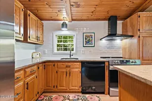 182 Robin Way, Lackawaxen, PA 18435 - Photo 19
