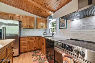 182 Robin Way, Lackawaxen, PA 18435 - Photo 21