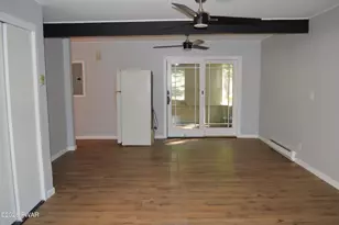 121 Ledge View Dr, Hawley, PA 18428 - Photo 9