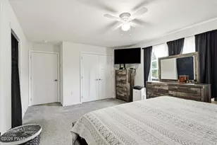 386 Belmont St, Waymart, PA 18472 - Photo 27