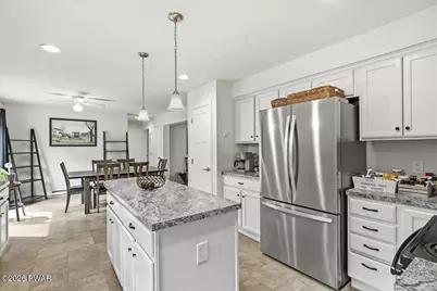 386 Belmont Street, Waymart, PA 18472 - Photo 23
